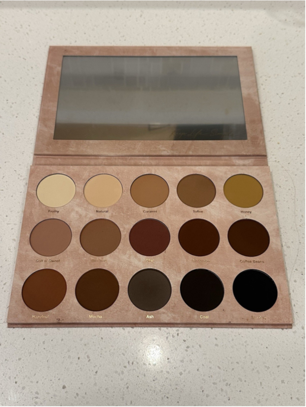NIB DOMINIQUE COSMETICS Transition Palette 15 Colors Face And Eye